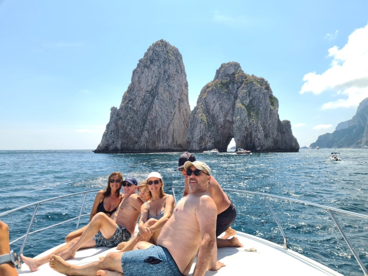 CAPRI & AMALFI COAST BOAT EXPERIENCE